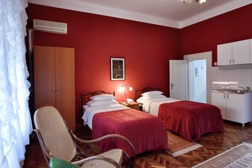 Bed and Breakfast Caffe caffe