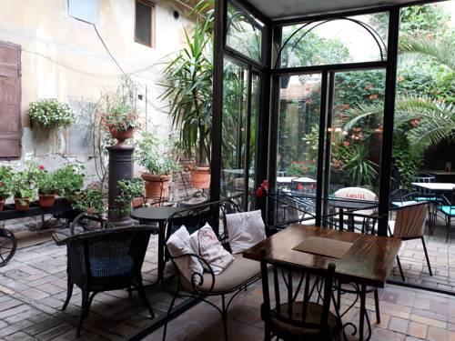 Bed and Breakfast Caffe caffe