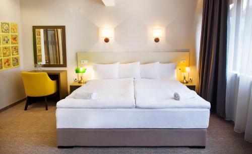 Hotel Happy