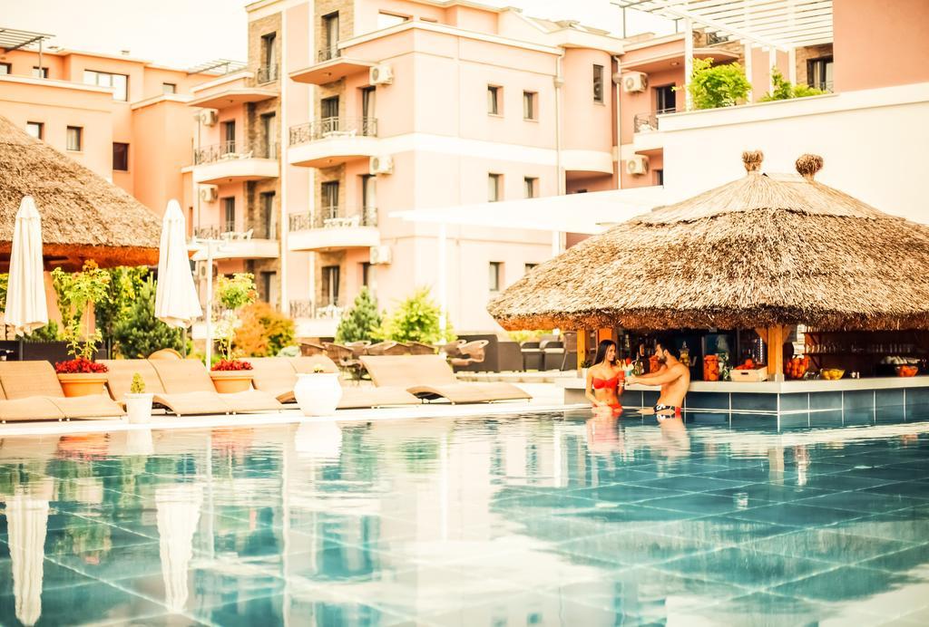 Solaris Resort