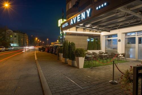 Hotel Aveny