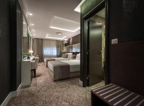 Hotel Aveny
