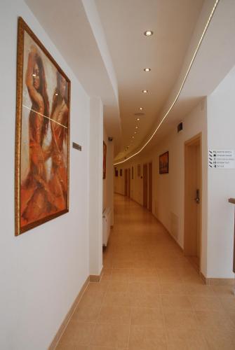 Wing Club Hotel