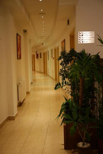 Wing Club Hotel