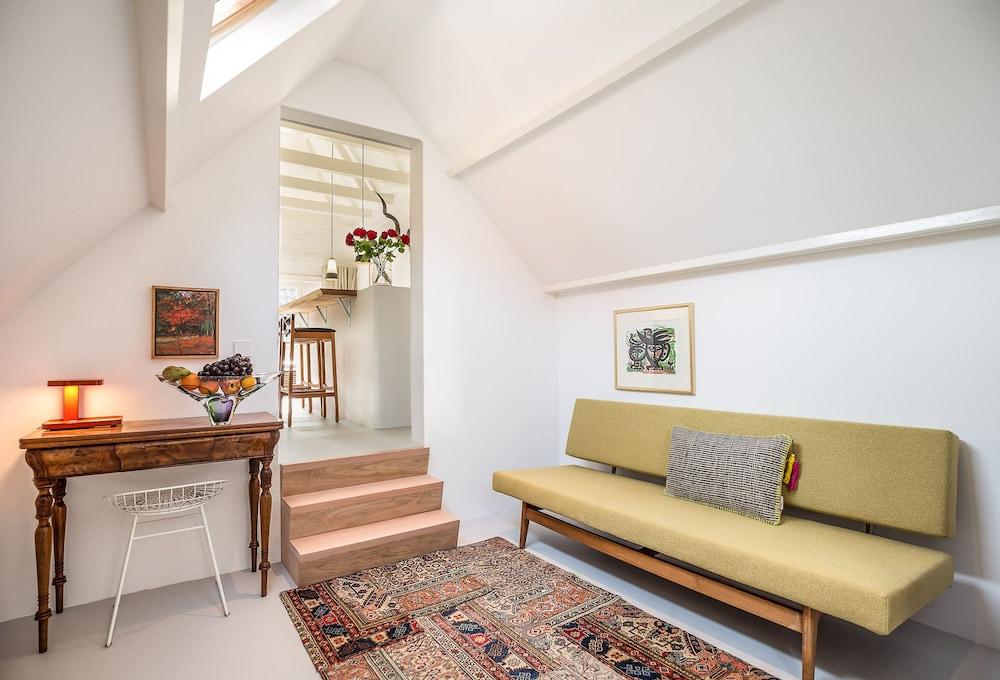 Goud En Zilver Short Stay Suites