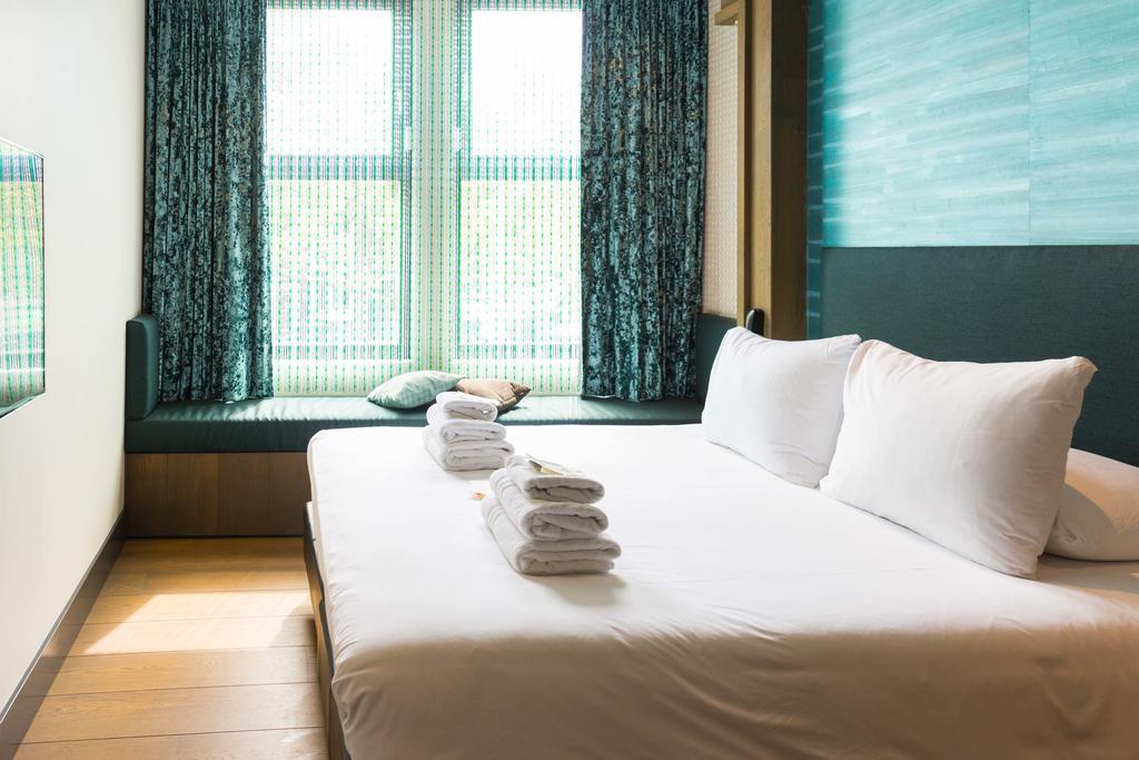 Manzo Suites