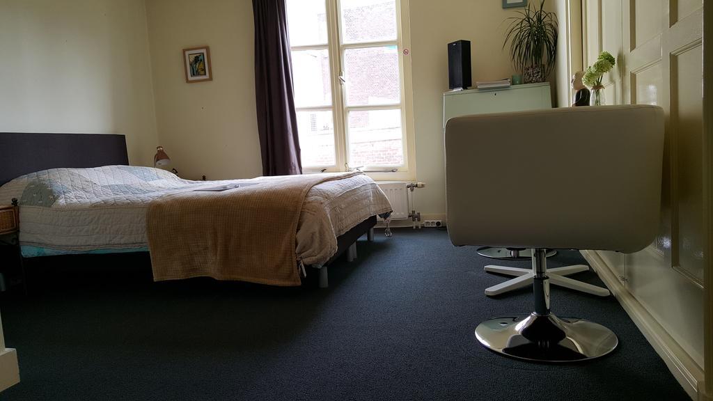 Bed and Breakfast Bij de Sassenpoort