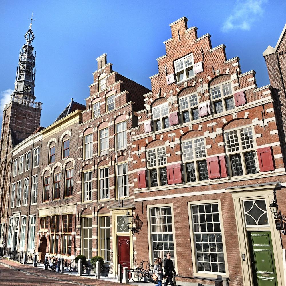 Steenhof Suites