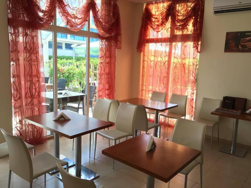Aparthotel Beatris