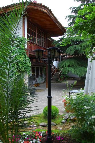 Chakarova Guest House