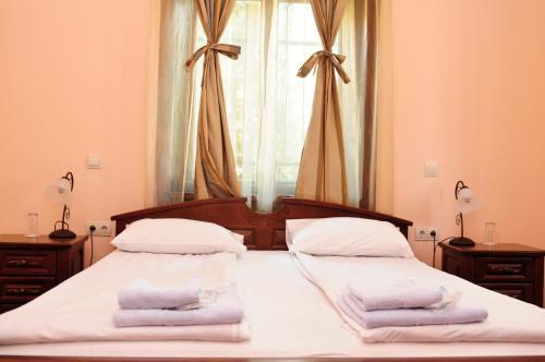 L'Opera Guest House