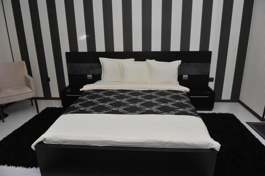 Eros Motel