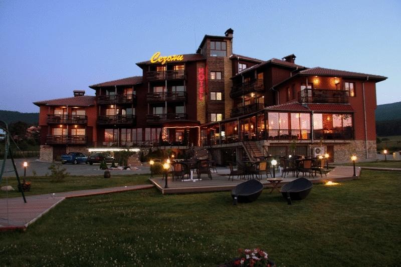 Hotel Seasons