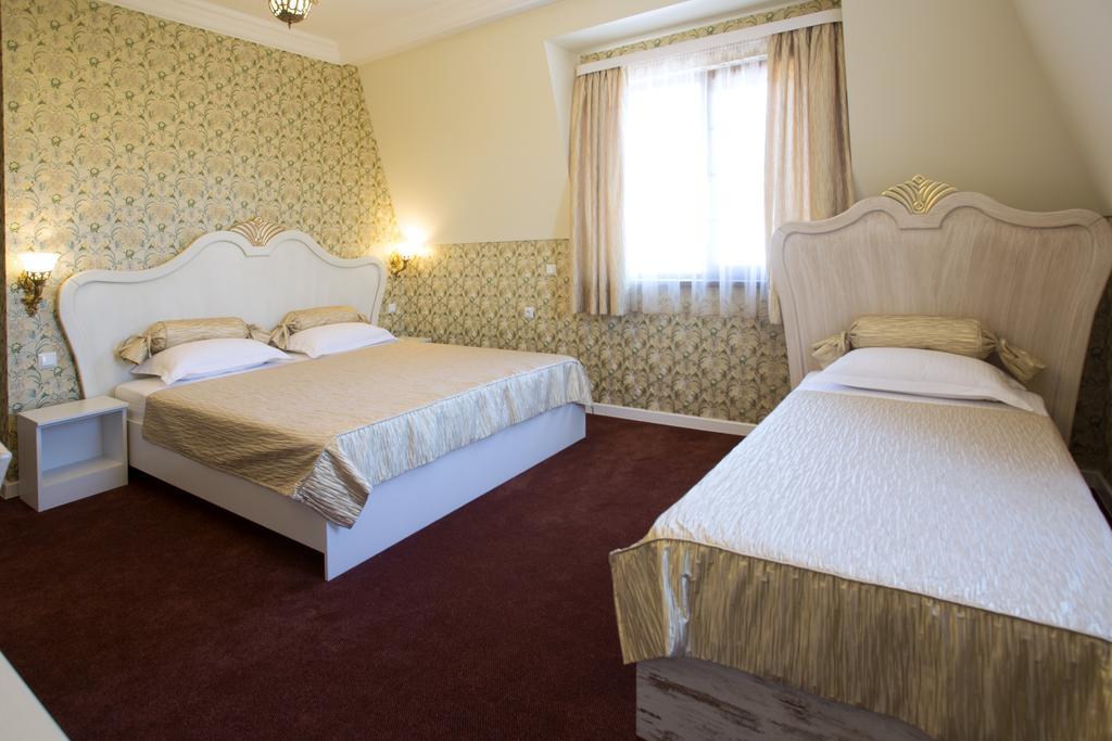 Green Palace Hotel