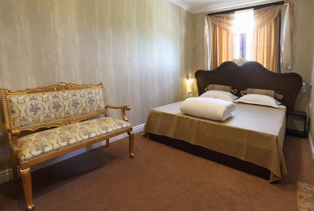 Green Palace Hotel