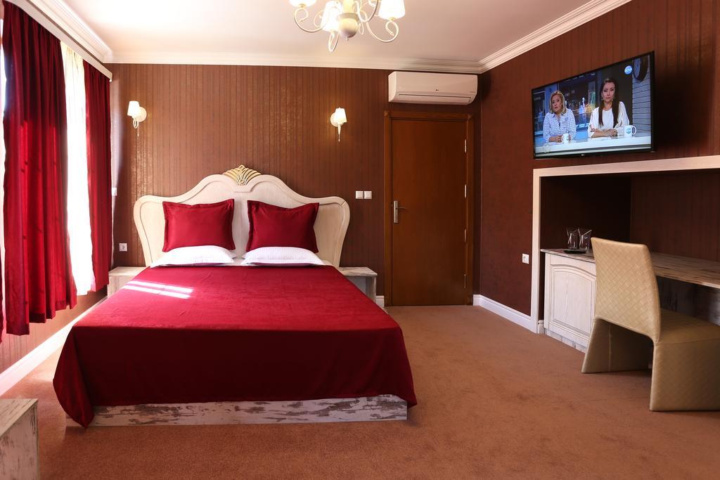 Green Palace Hotel