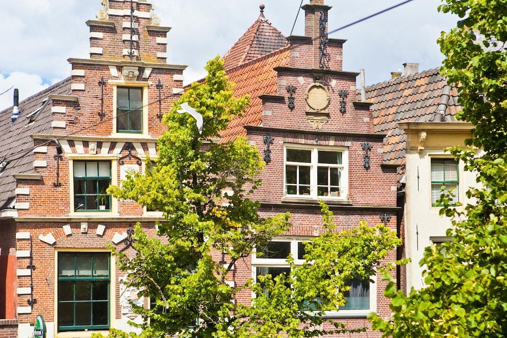 Hotel & Lounge MIJ