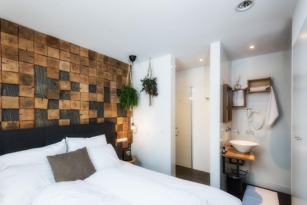 Hotel & Lounge MIJ