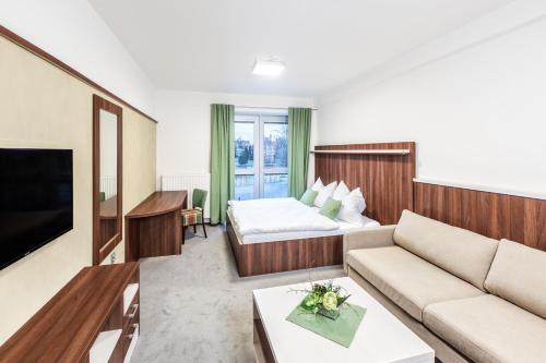 Graphic Hotel