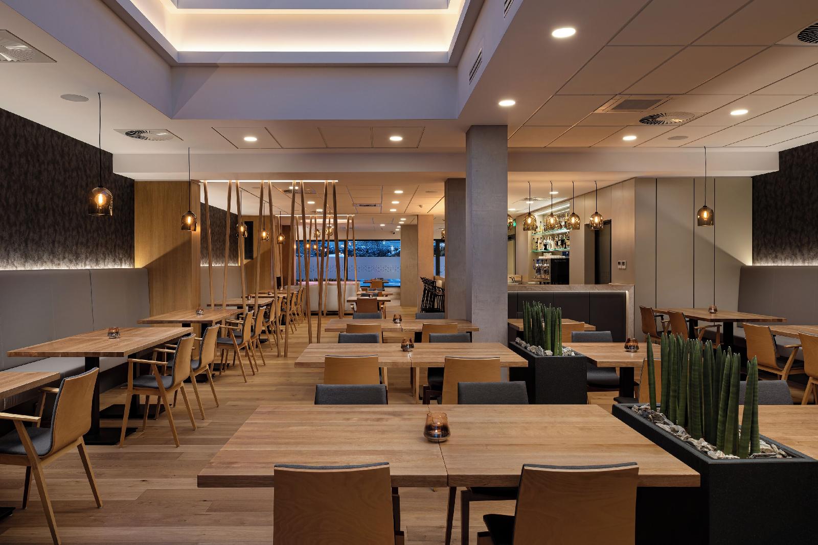 Hotel Osvit