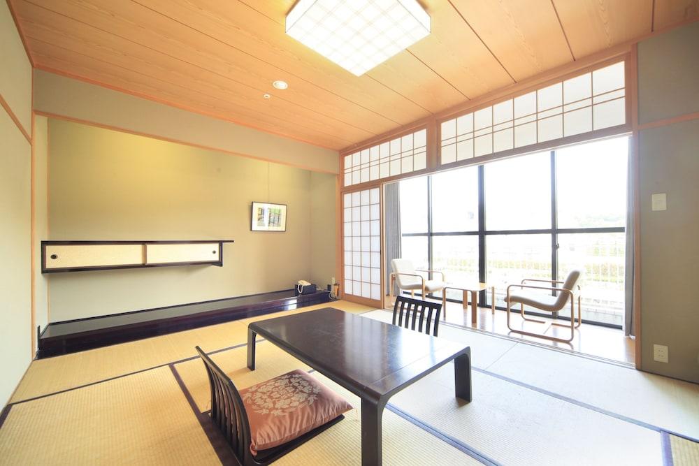 Hotel-Ajour Shionomaru