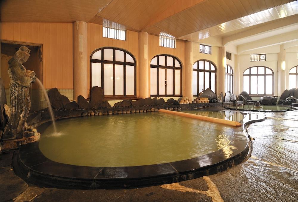 Shinshu Nozawa Onsen Tokiwaya Ryokan