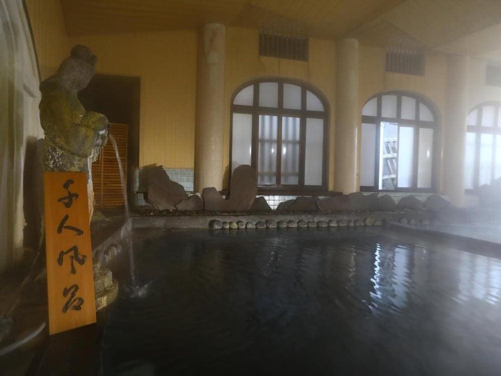 Shinshu Nozawa Onsen Tokiwaya Ryokan