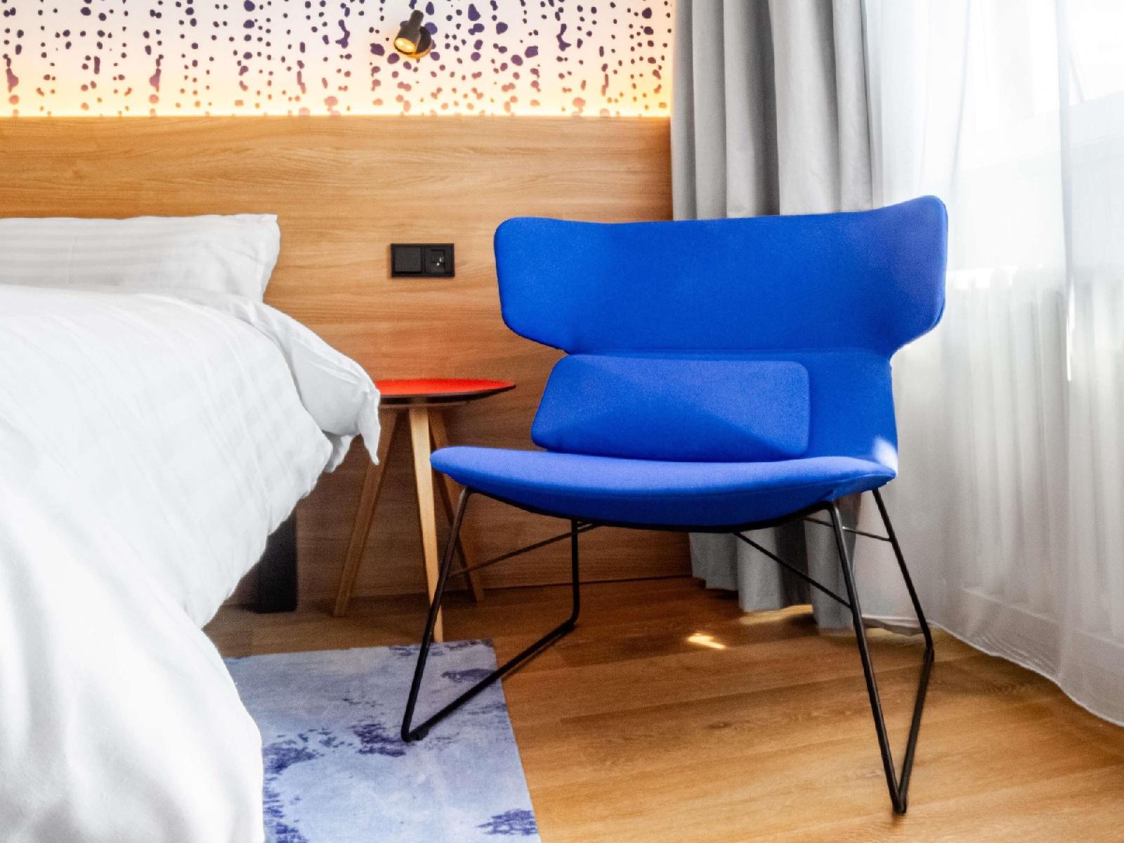 ibis styles relax