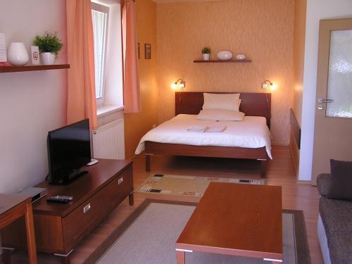 Gonda Apartments