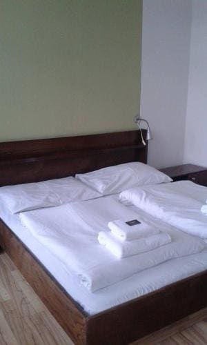 Hotel Saloon