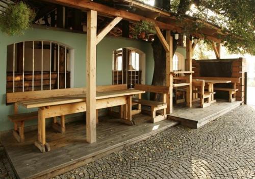 Hotel Saloon