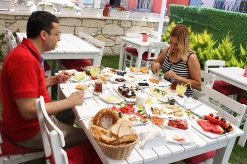 Alacati Lucky Angel Hotel