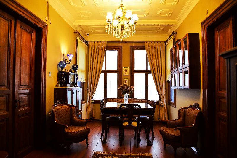 Ottoman Suites by Sera House