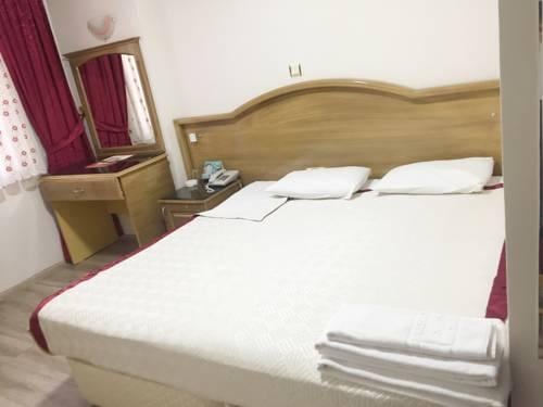 Nil Hotel