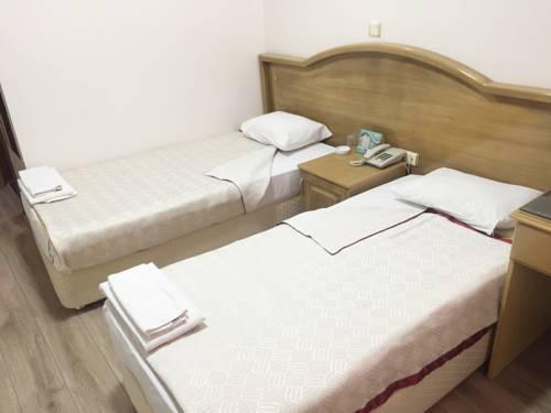 Nil Hotel