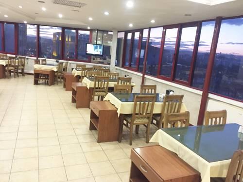 Nil Hotel