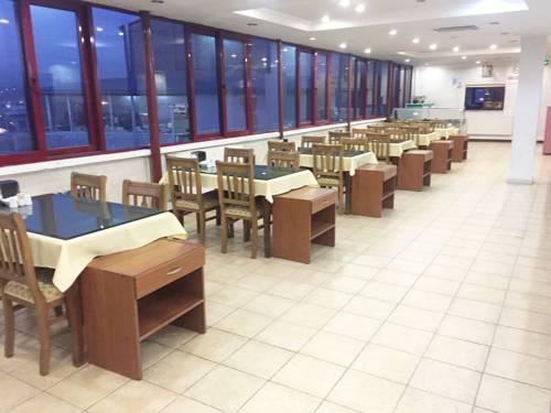 Nil Hotel
