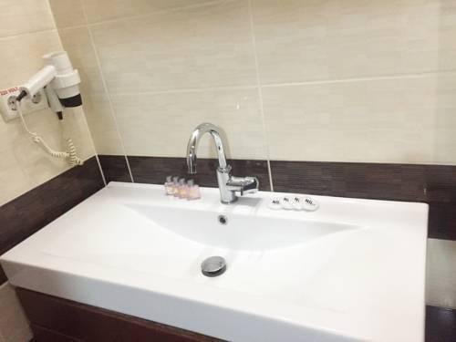 Nil Hotel