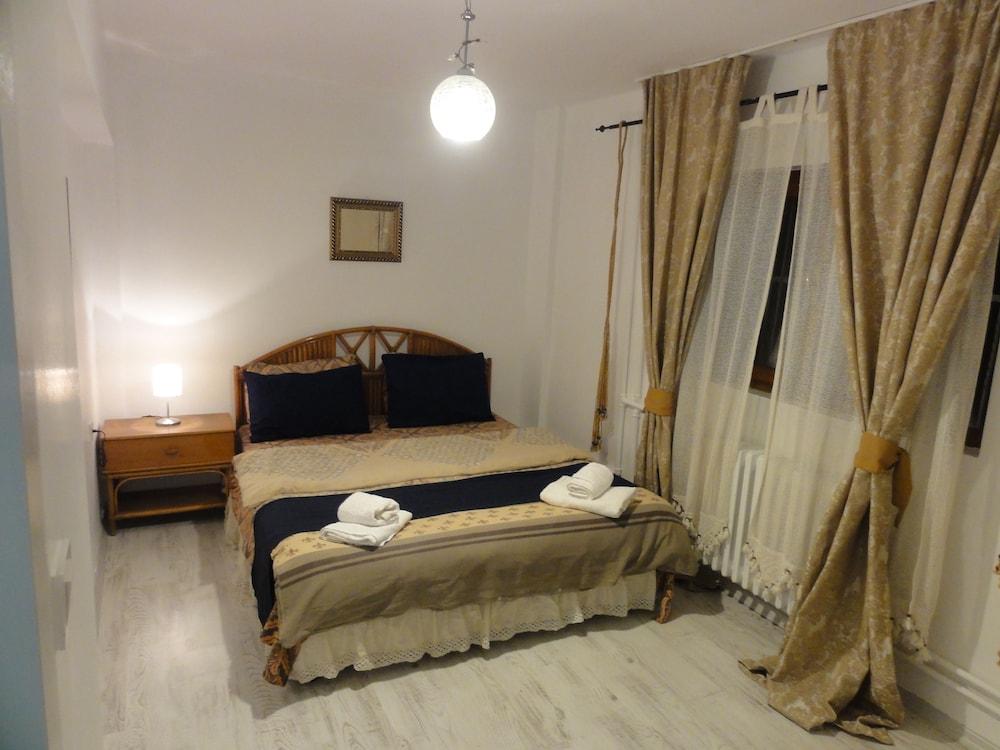Evodak Apartment