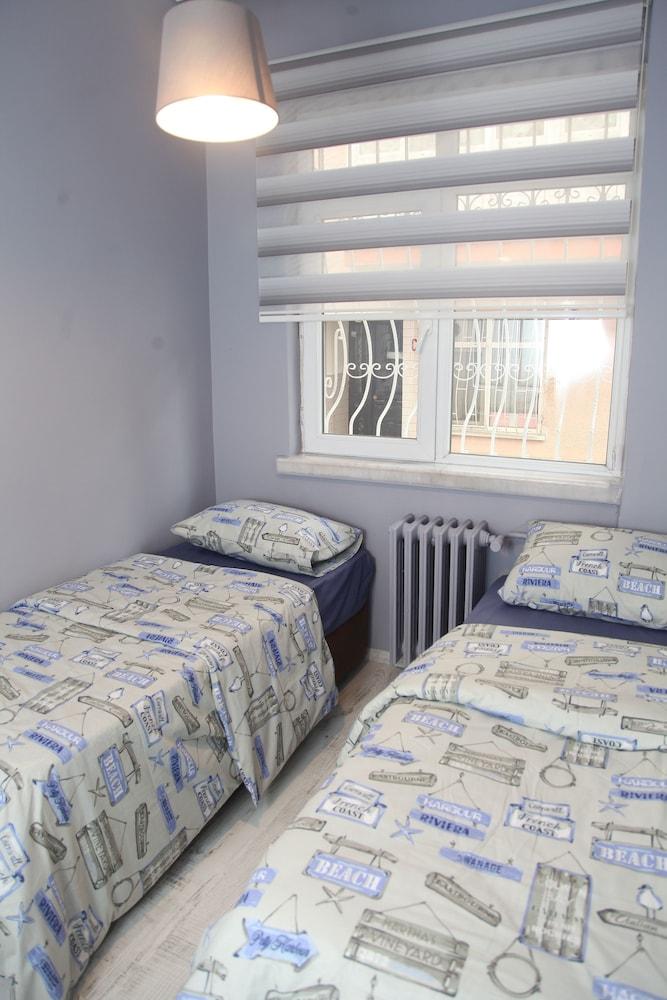 Evodak Apartment