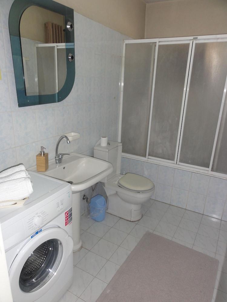 Evodak Apartment