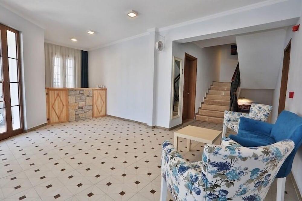 Emre Hotel 10 Oda