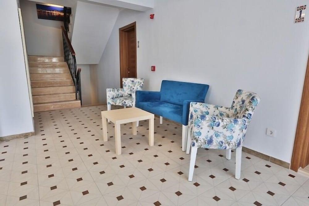 Emre Hotel 10 Oda