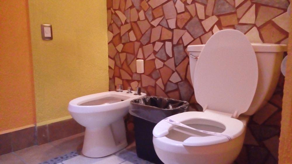 Hotel Real Azteca