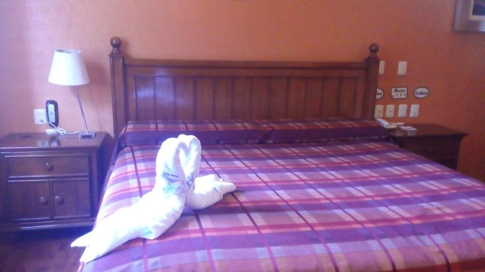 Hotel Real Azteca