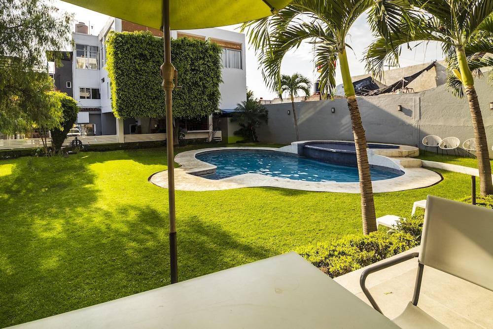 Hotel Mango