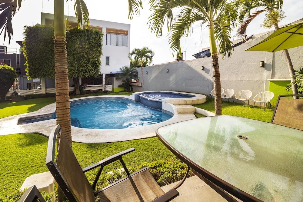Hotel Mango