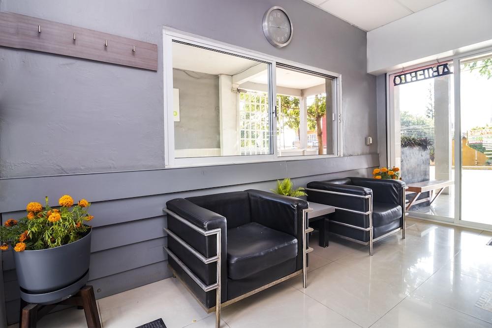 Hotel Mango
