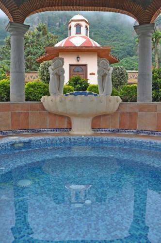 La Buena Vibra Retreat and Spa Hotel