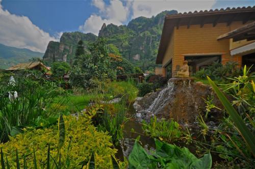 La Buena Vibra Retreat and Spa Hotel